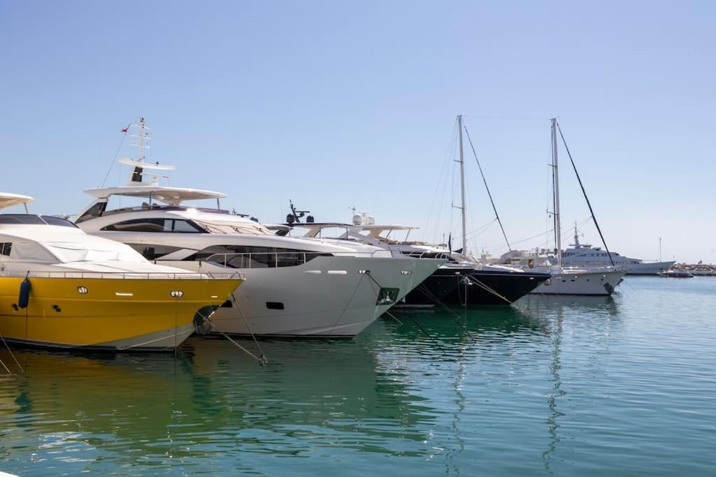 Puerto Banus Luxurious Apartment In The Heart Of The Port Marbella Kültér fotó