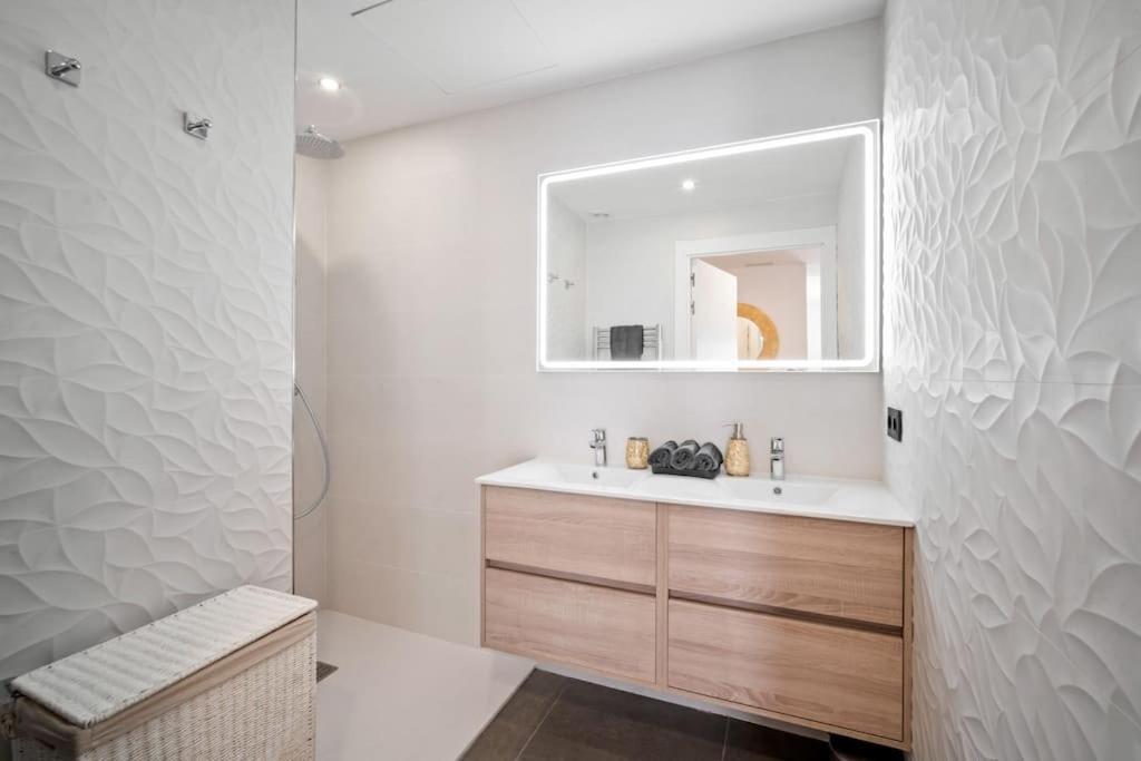 Puerto Banus Luxurious Apartment In The Heart Of The Port Marbella Kültér fotó