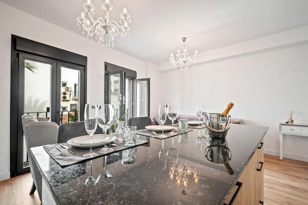 Puerto Banus Luxurious Apartment In The Heart Of The Port Marbella Kültér fotó